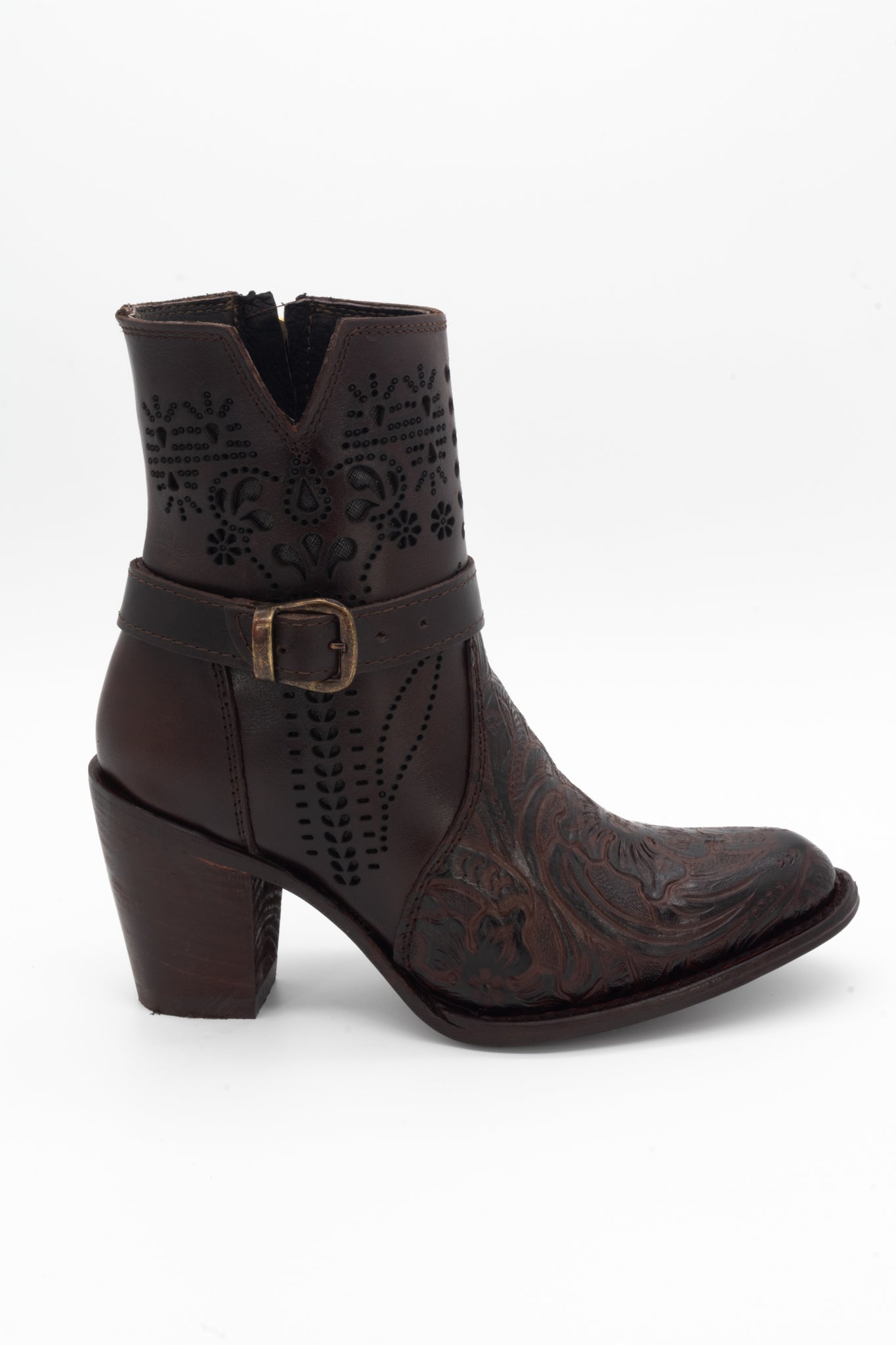 Anahí Grabado Chocolate